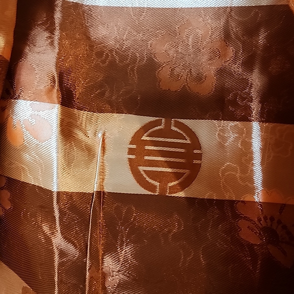 Norgay Handicrafts Embroidered Jacket - Picture 5 of 12